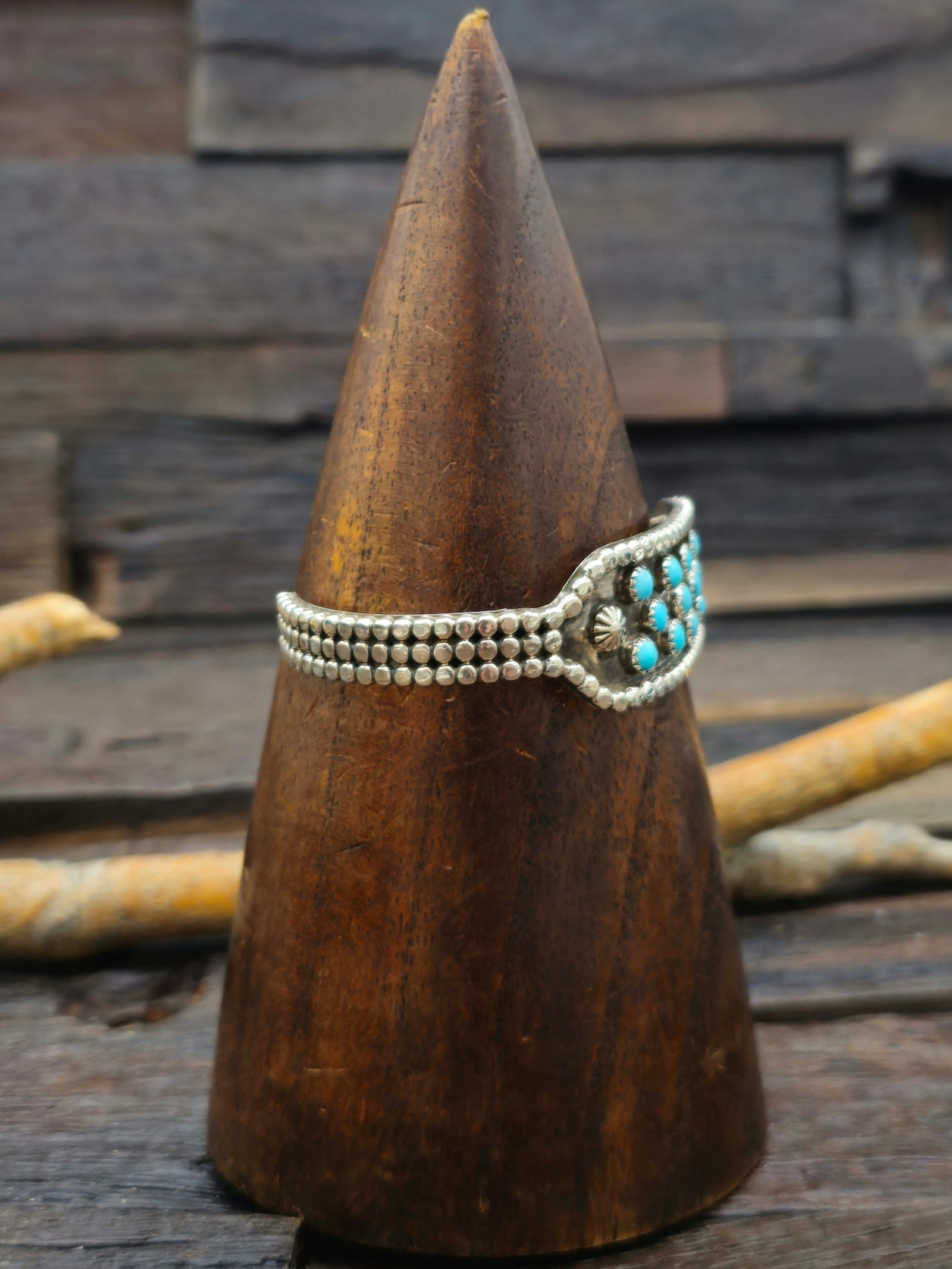 Blue Turquoise Sterling Silver Snake Eye Bracelet 6 3/4 in.