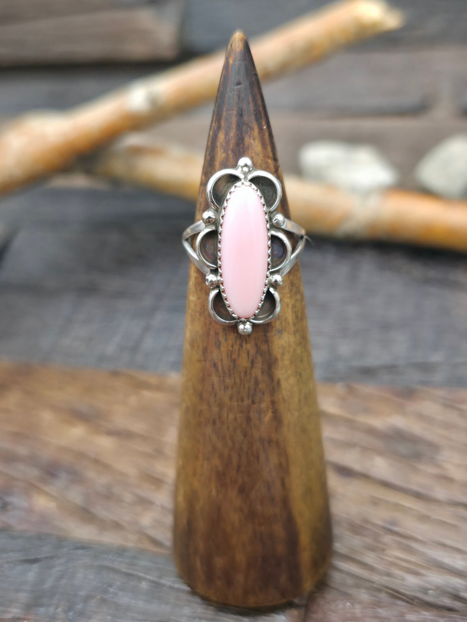 Sterling Silver Pink Conch Shell Ring by Billy Smith - Size 8
