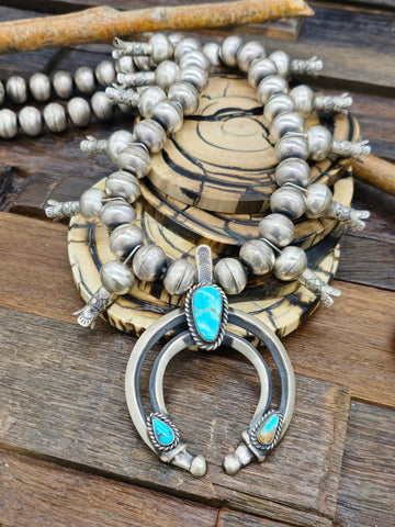 Sterling Silver Spiny Oyster Cuff by Dee Nez - 6 1/2 in.
