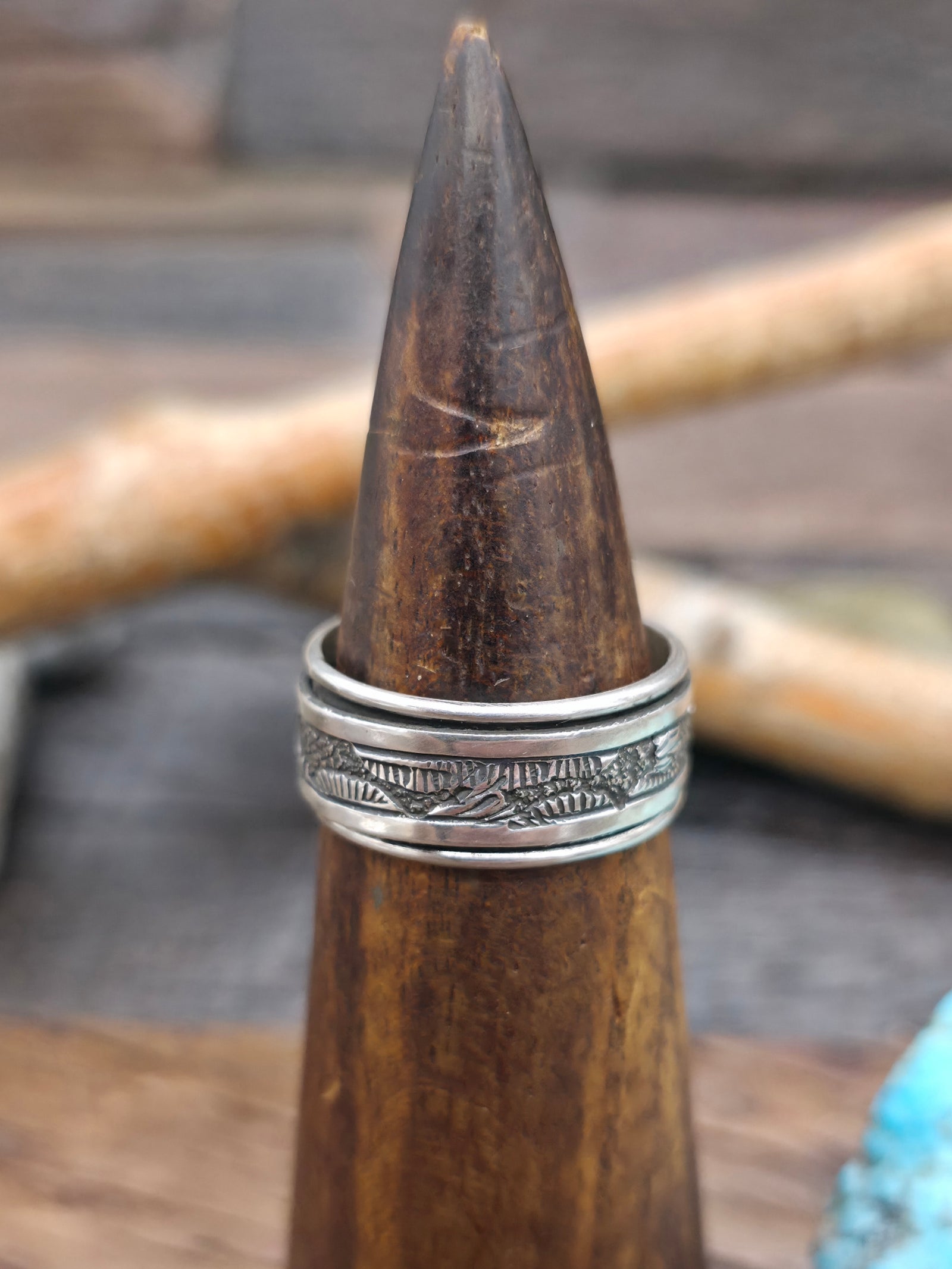 Sterling Silver Storyteller Ring by Elaine Berah - Size 10.5