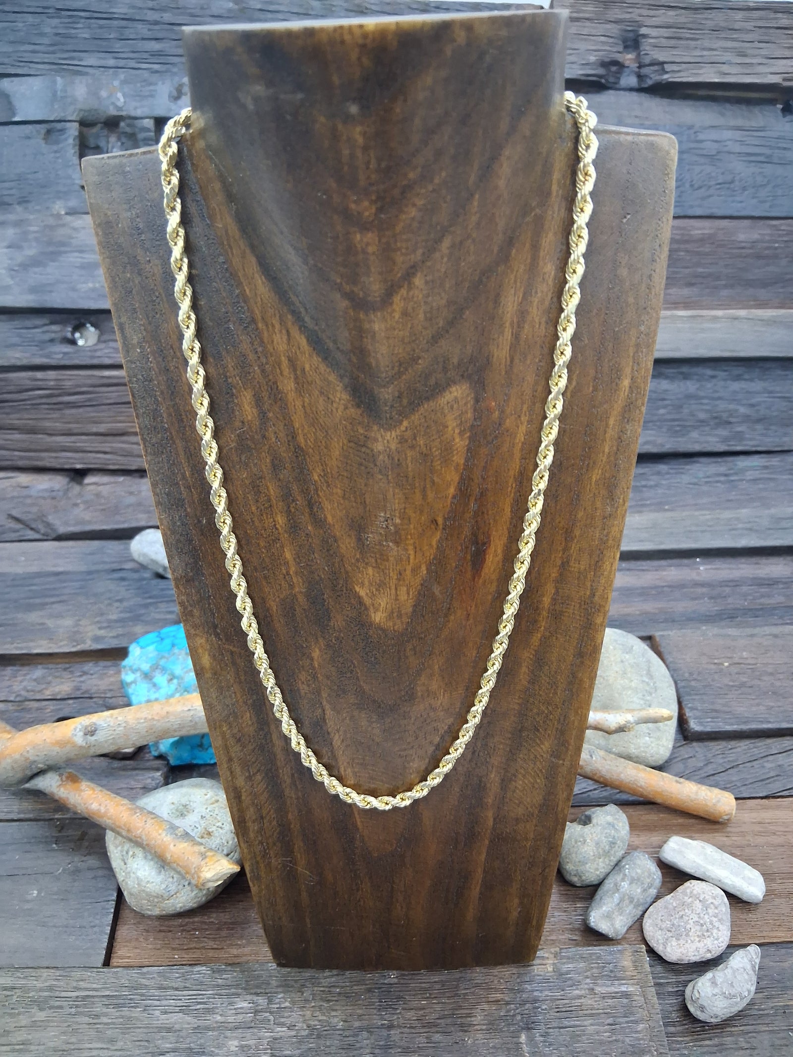 14KT Gold Twist Chain Necklace 17in