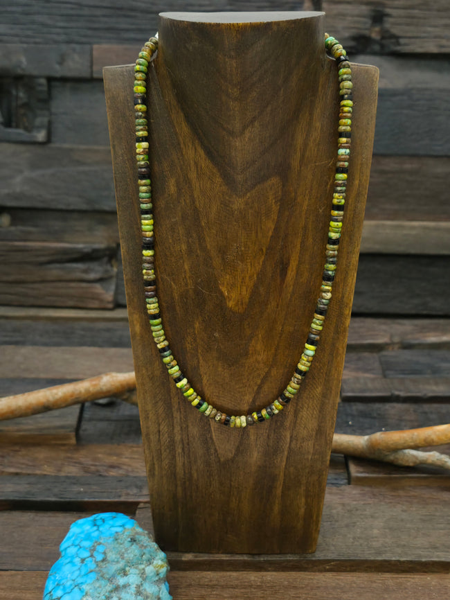 Green Sky Horse Turquoise with Jet Beaded Necklace - 20 in