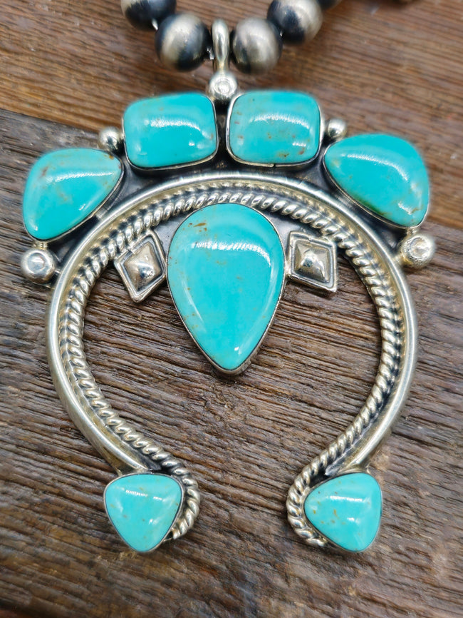 Light Green Turquoise Squash Necklace