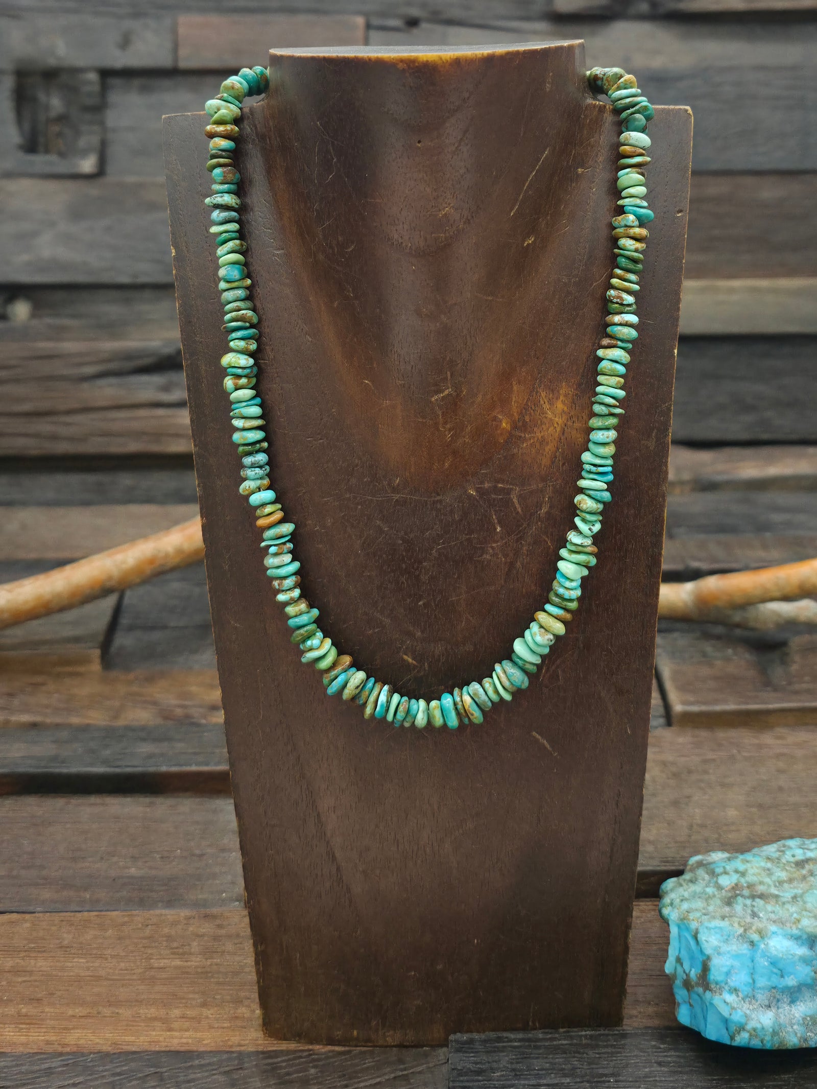 Green Sky Horse Turquoise Chip Necklace - 18 in.