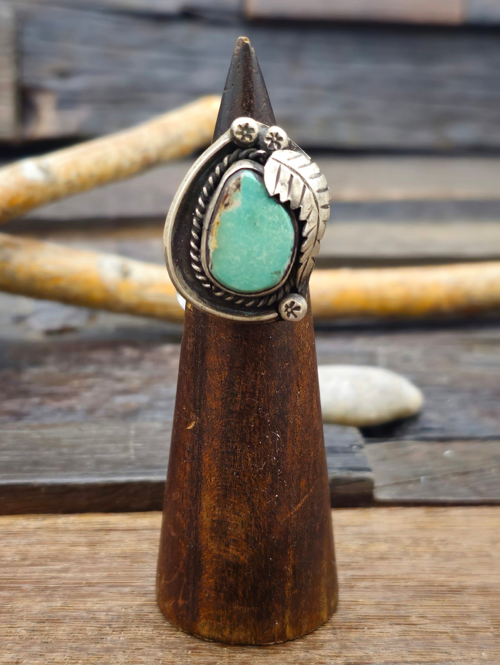 Vintage/Estate Turquoise Sterling Silver Ring - Size 6