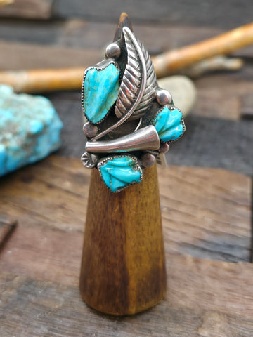 Vintage/Estate Sterling Silver Royston Turquoise Large Oval Ring - Size 4