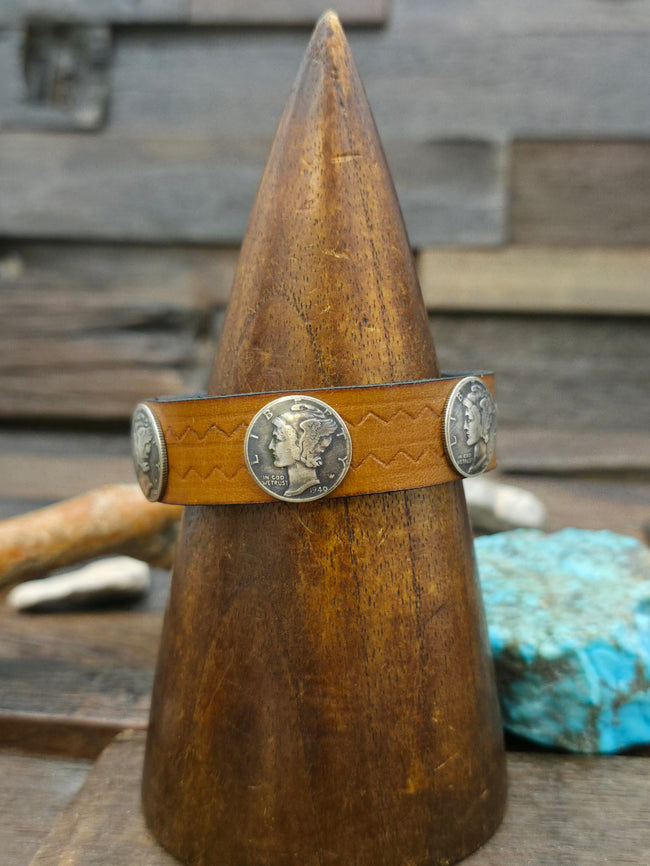 Mercury Dime Brown Leather Snap Bracelet - 8 in.