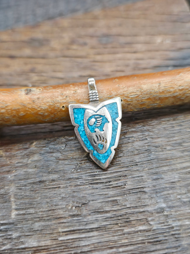 Small Sterling Silver Turquoise Chip Inlay Arrowhead Pendant - Bear with Filled Center NON NATIVE MADE - 1 1/4 in. by 3/4 in.