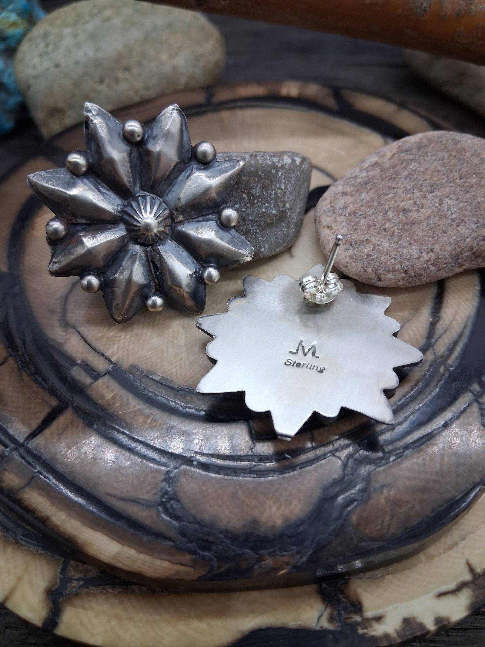 Sterling Silver Star Repousse earrings by Juanita Long - Navajo (1  1/14")