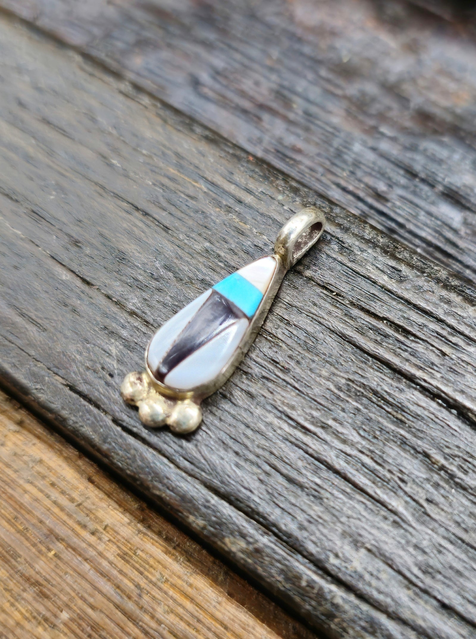 Vintage/Estate Sterling Silver Mini Teardrop Inlay Pendant