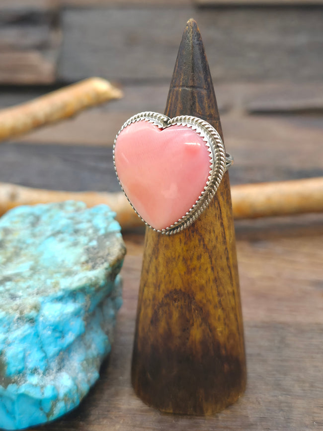 Sterling Silver Pink Conch Heart Ring - Size 8 1/2