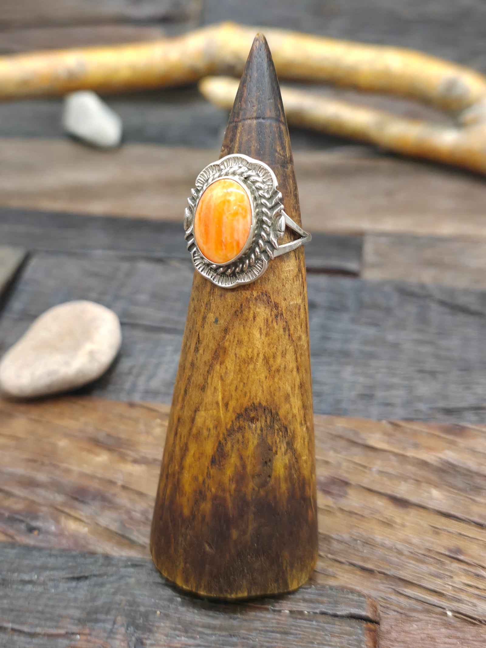 Stamped Sterling Silver Spiny Oyster Ring by Priscilla Smith - Size 9