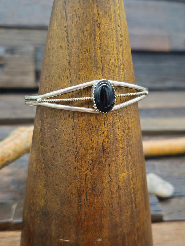 Vintage/Estate Onyx Sterling Silver Cuff by Judy Lincoln - 6 1/4 in.