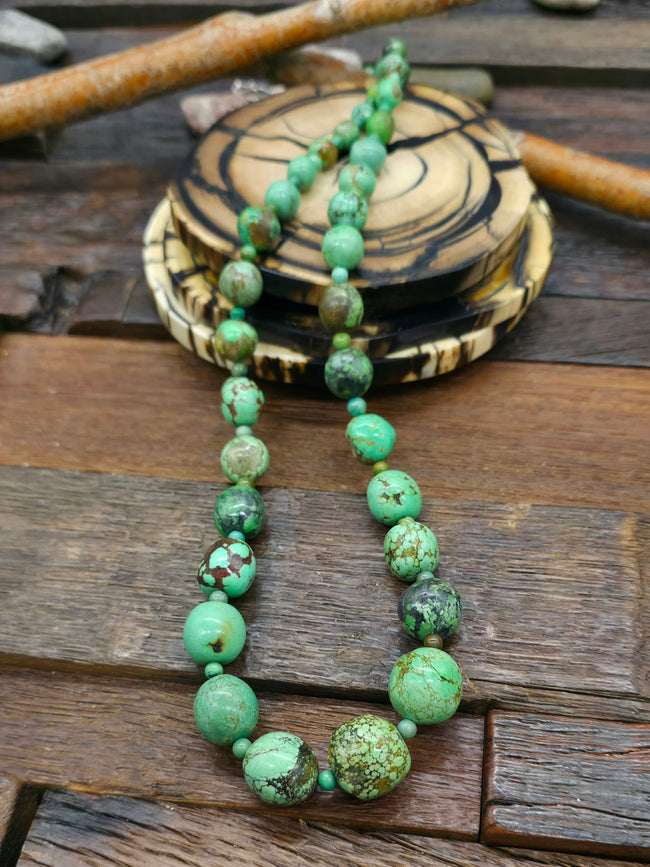 Graduated Bead Green Skyhorse Turquoise Necklace - 28 in.