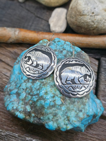 Sterling Silver Spiny Oyster Post Earrings - 3/8 in. Diameter