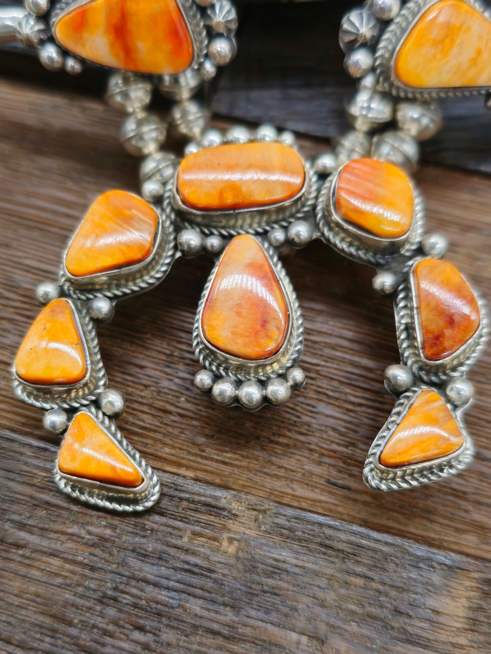 LaRose Ganadenegro Spiny Oyster Squash Blossom High Shine Necklace and Earring set