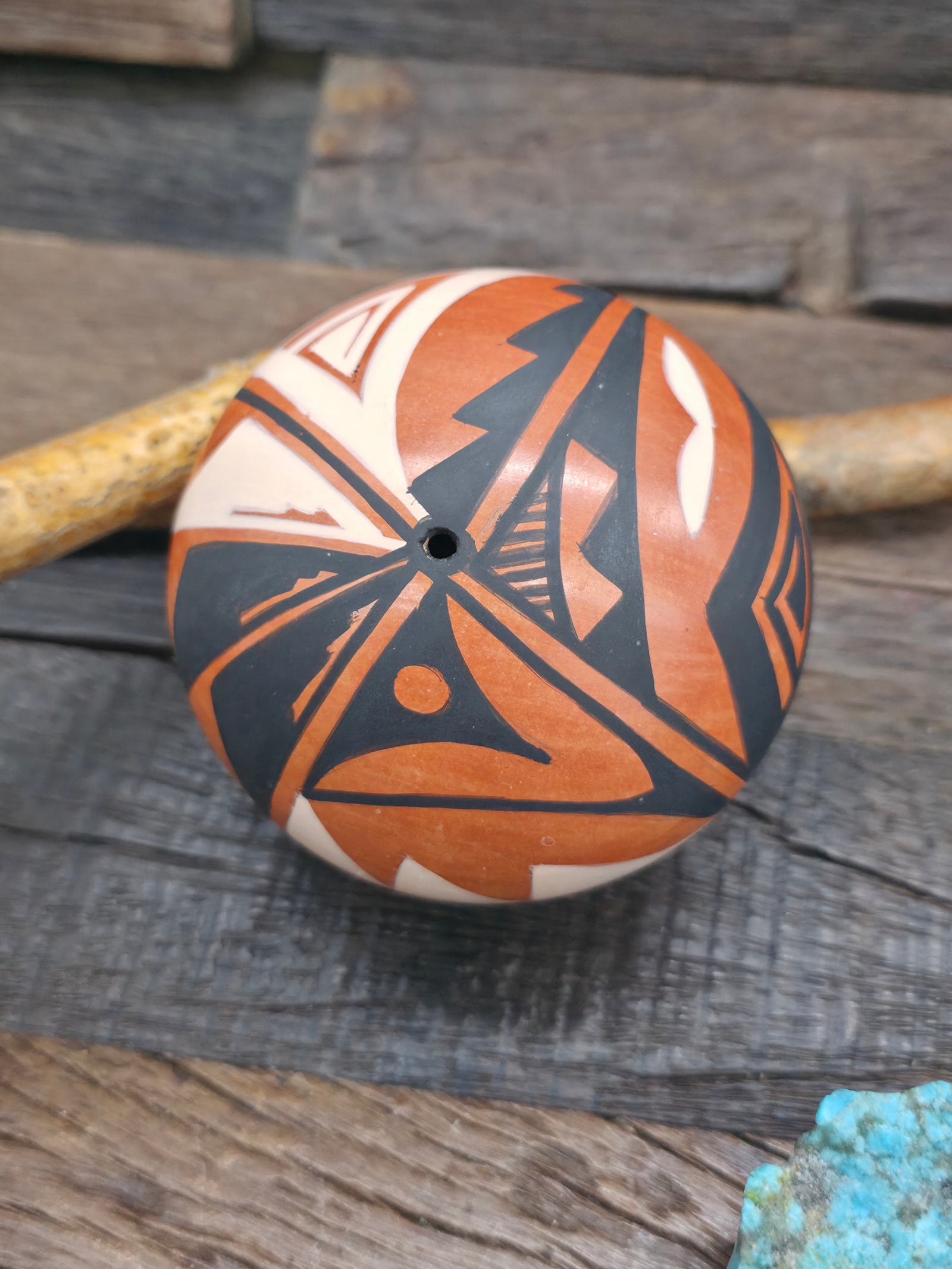 Handmade Painted Jemez Seed Pot by Michelle Mora - Black - 2 1/4 in. by 3 1/4 in. by 3 1/4 in.