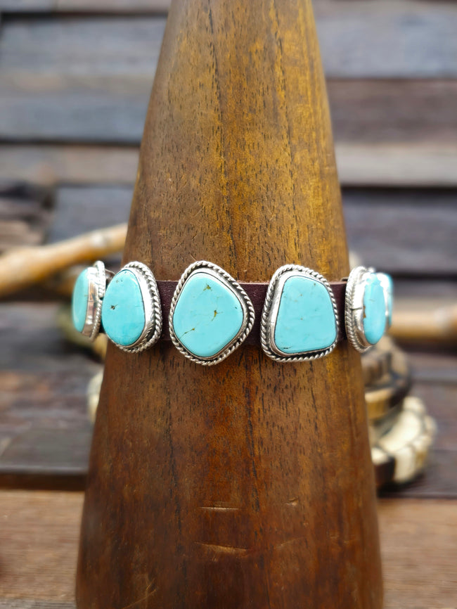 Seven Stone Turquoise Leather Buckle Bracelet