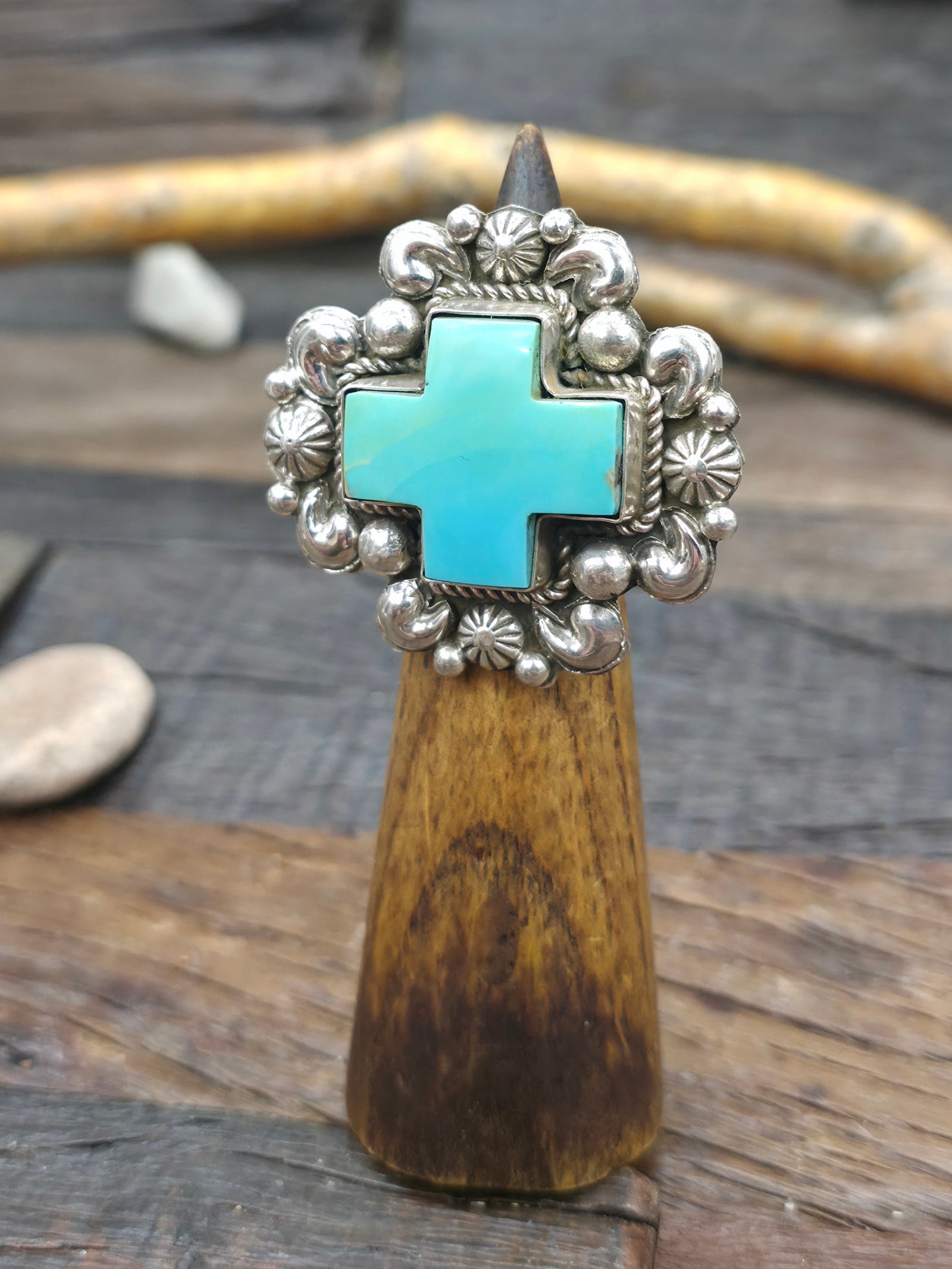 Repousse Stamped Sterling Silver Green Turquoise Santa Fe Cross Ring by Richard Jim - Adjustable
