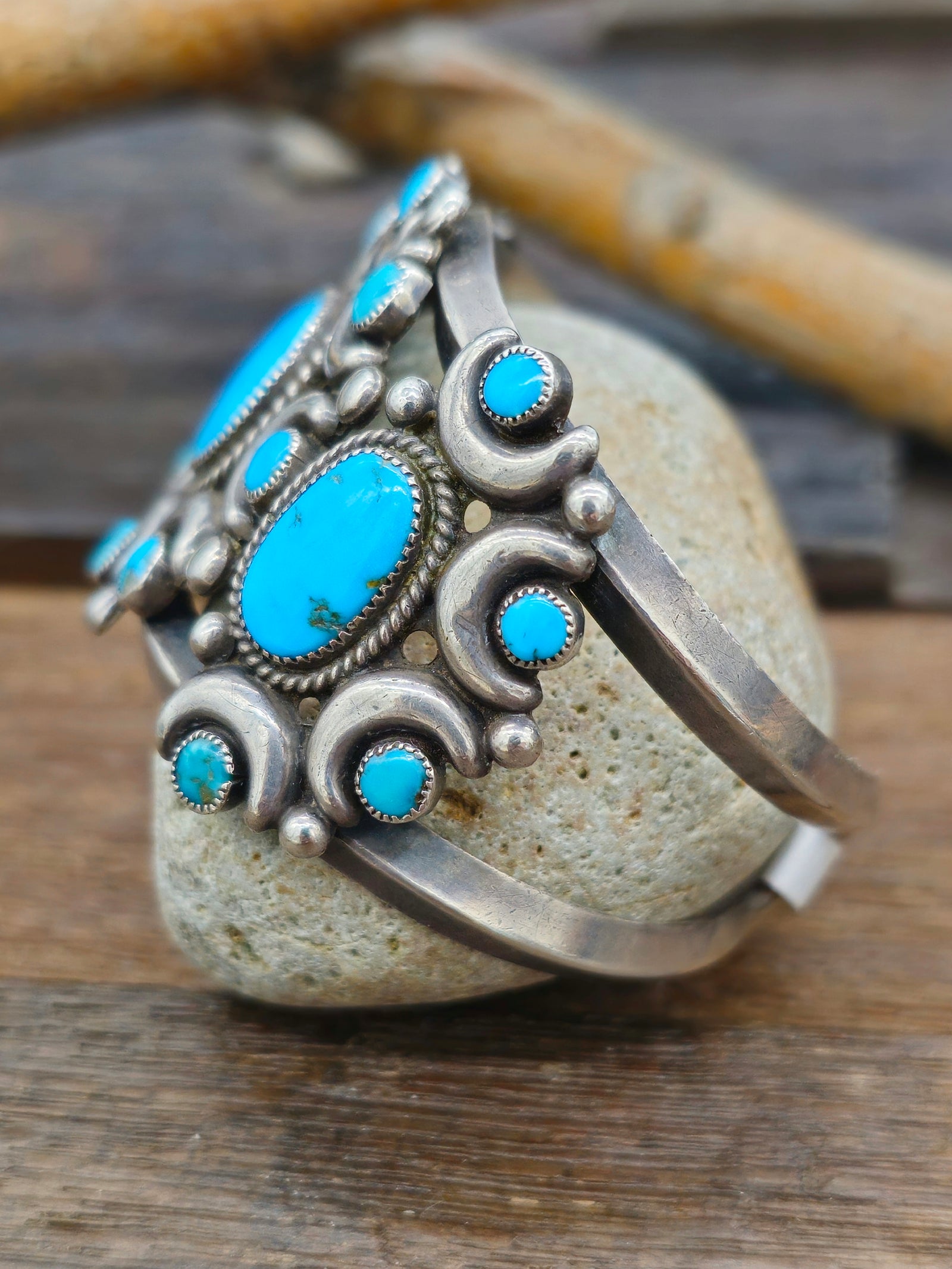Vintage/Estate High Grade Blue Gem Turquoise Sterling Silver Cuff - 6 1/2 in.
