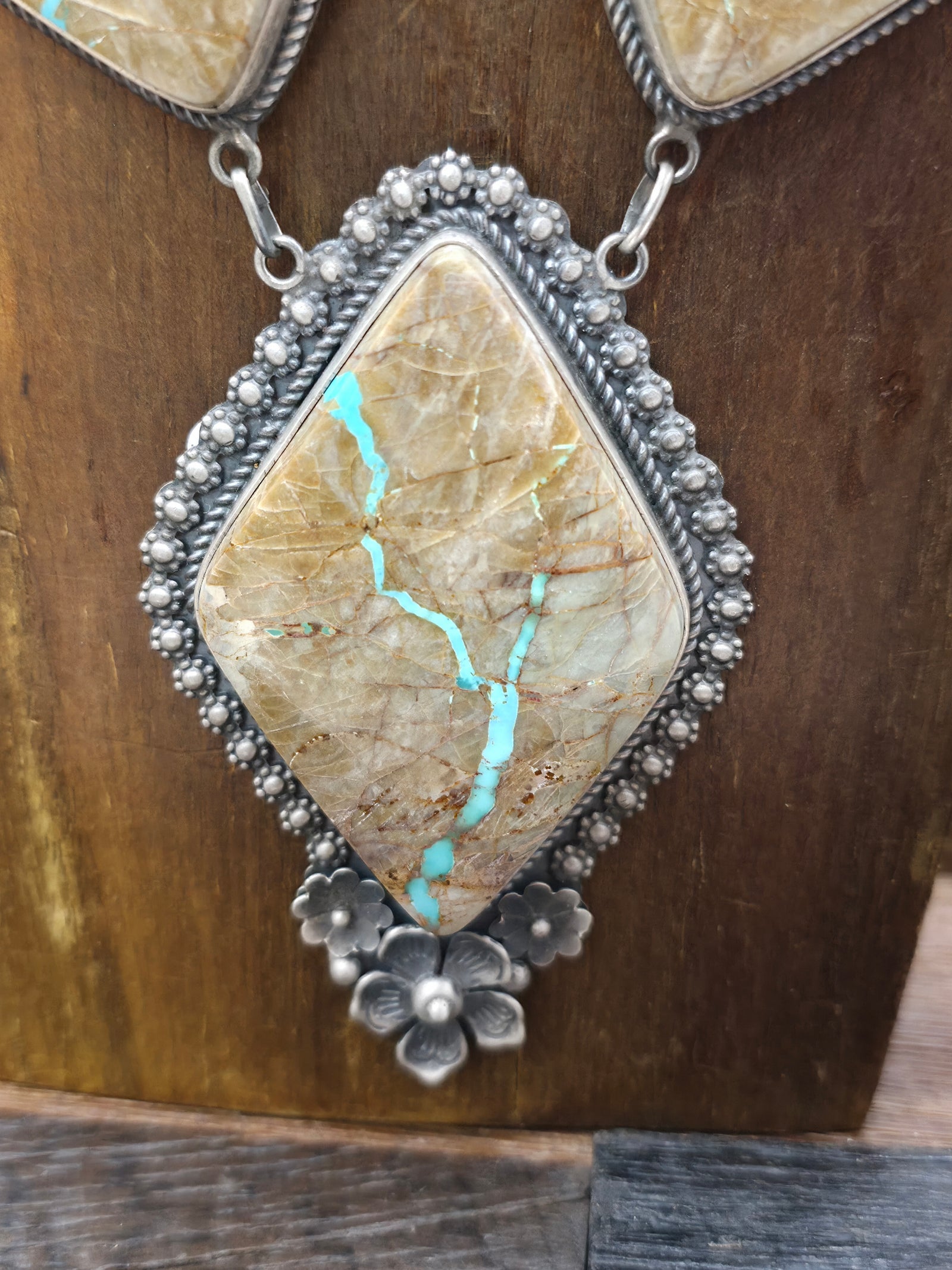 Sterling Silver Ribbon Blue Gem Turquoise Lariat Necklace and Earring Set by LaRose Ganadanegro - 25 in.