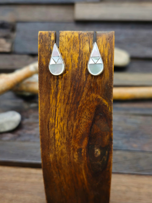Vintage/Estate Pink Mother of Pearl Inlay Post Earrings