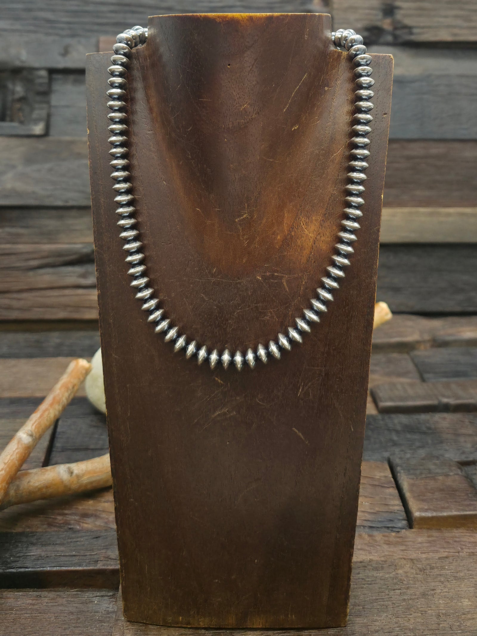 Sterling Silver Saucer Bead Necklace - 18 in. 8 mm