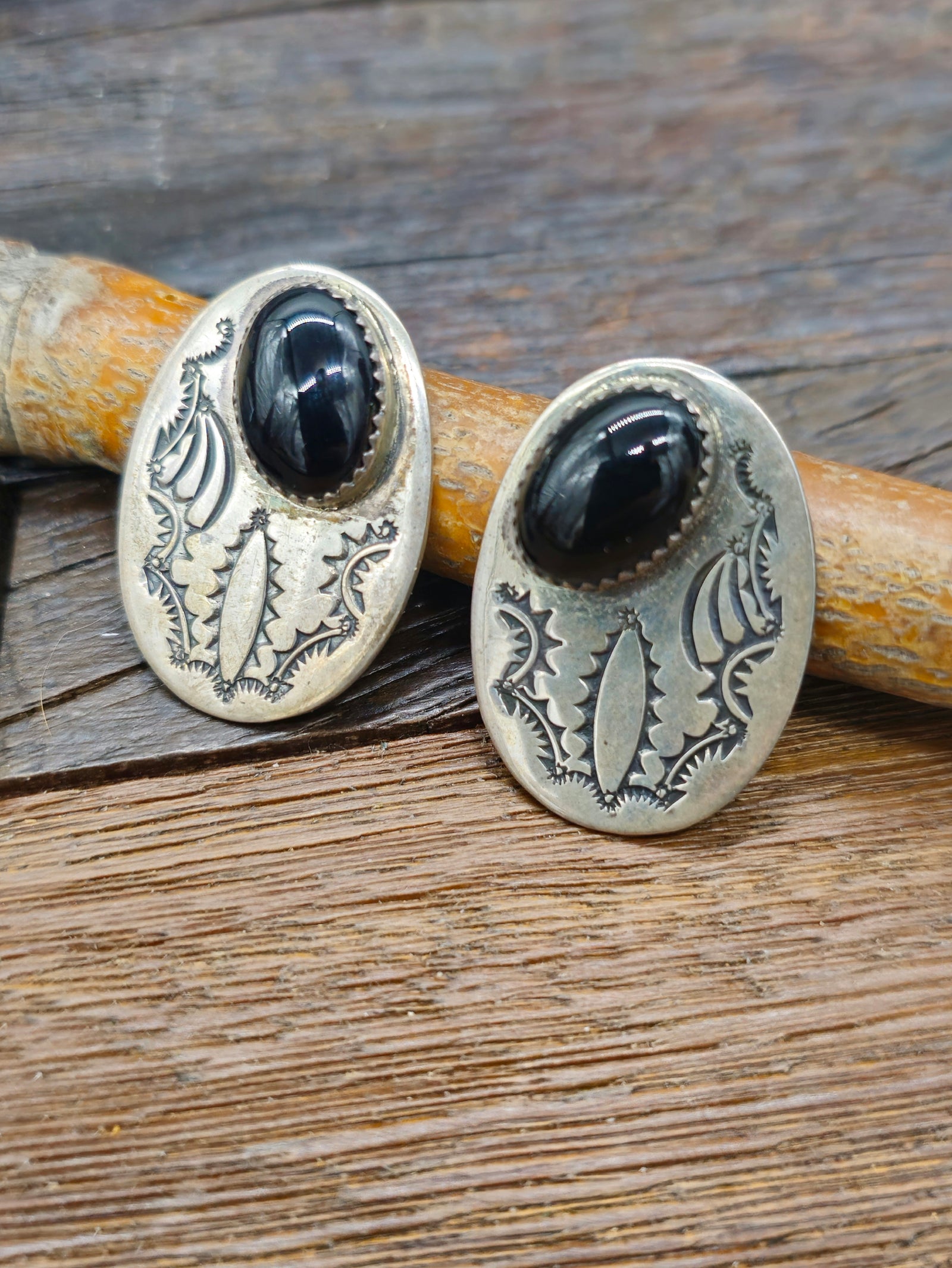 Vintage/Estate Stamped Sterling Silver Onyx Post Earrings