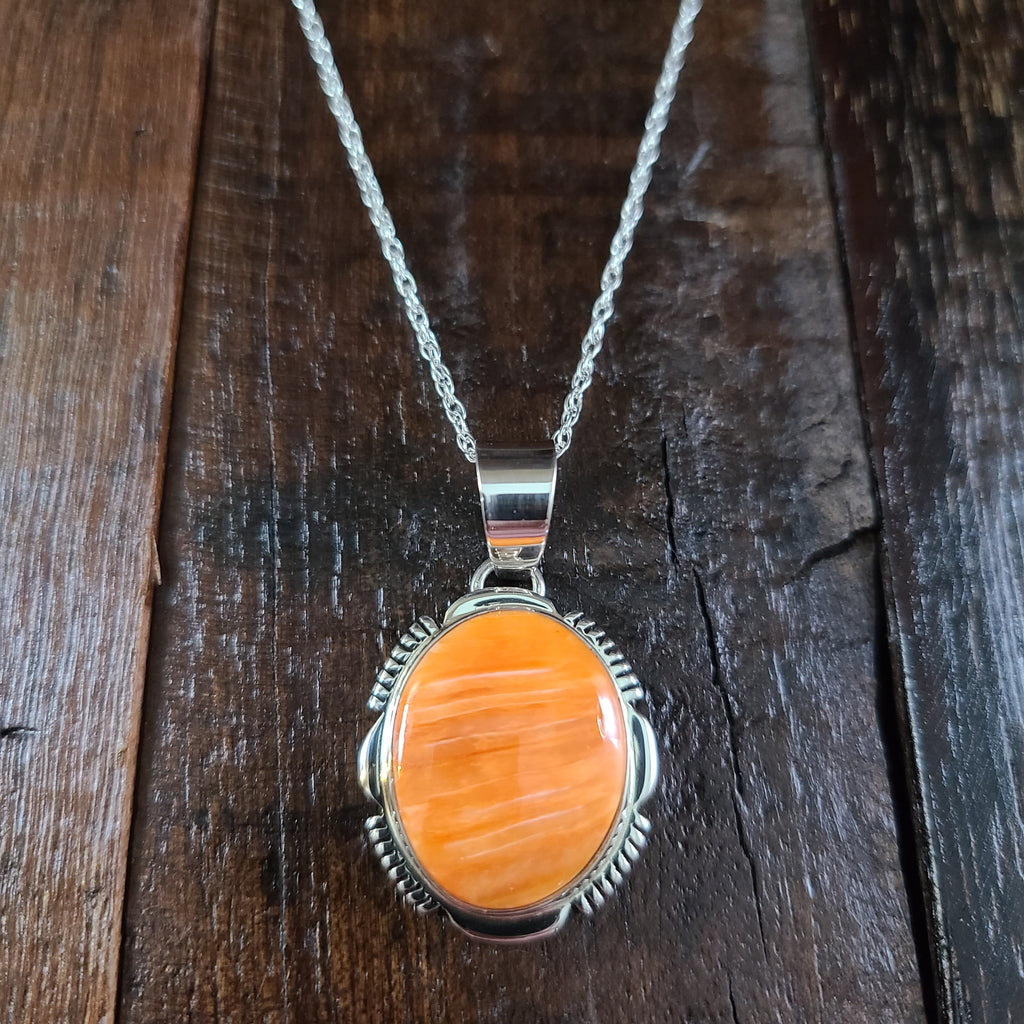 Orange Spiny Oyster Shell | Sterling Silver | Pendant - Native American Indian | Navajo - Larry Yazzie