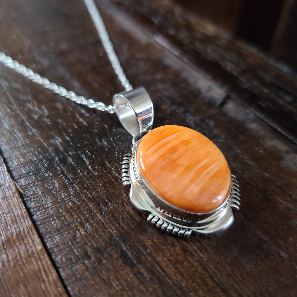 Orange Spiny Oyster Shell | Sterling Silver | Pendant - Native American Indian | Navajo - Larry Yazzie