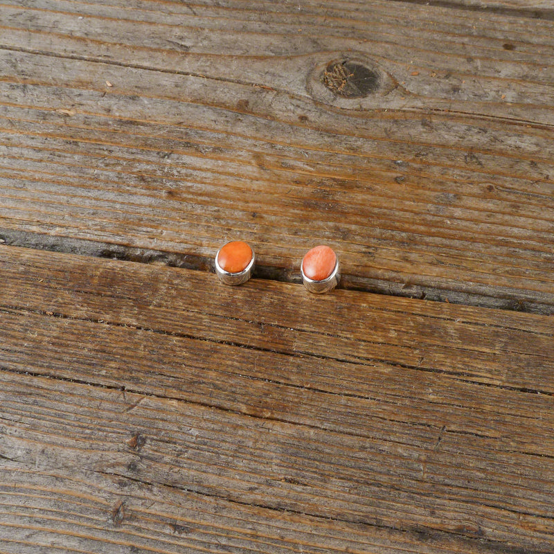 Spiny Oyster Shell Stud Earrings